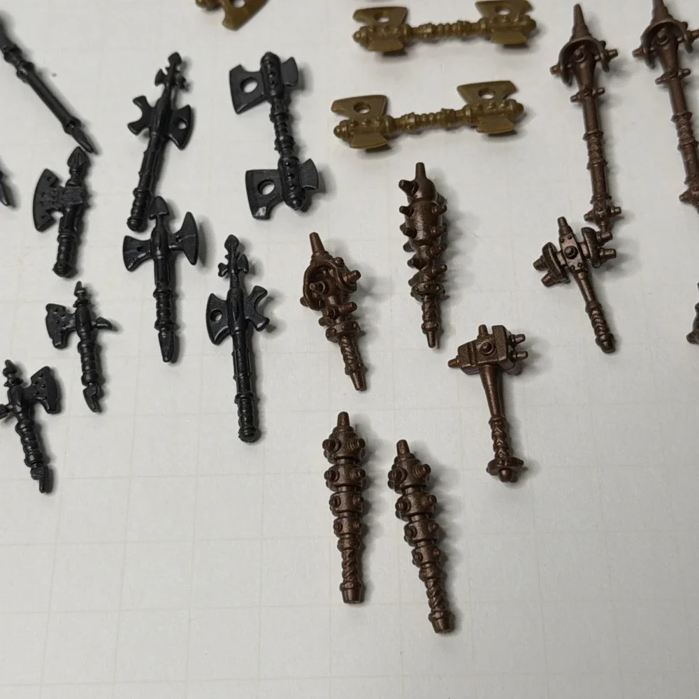 Mega Bloks Dragons Krystal Wars Knights 26 Minifigures /Weapons Accessories Lot